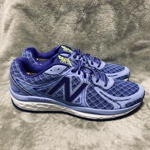 New Balance W720RB3 Size 9.5 Comfort Ride Marathon Running Shoes Women, Purple.